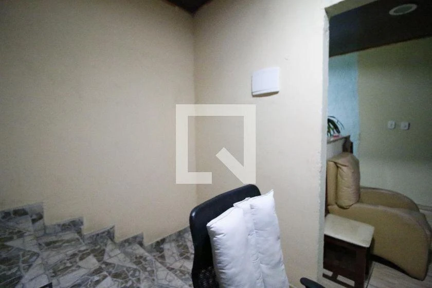 Furnished house with 2 bedrooms and balcony — photo 3