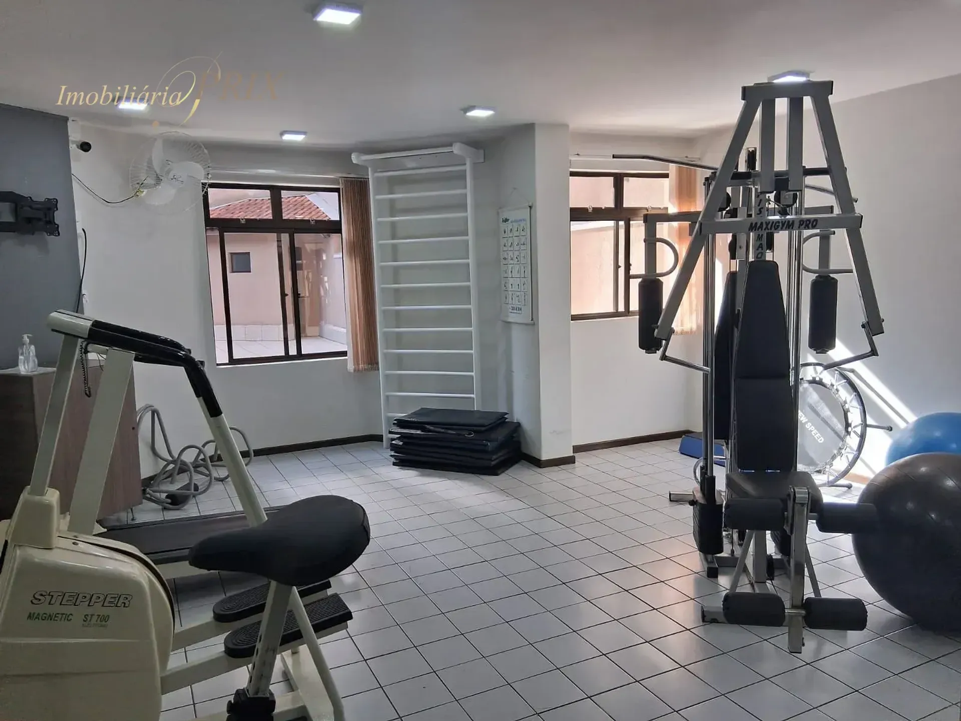 Apartamento com 2 quartos e varanda — photo 22