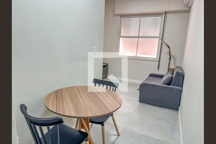 32 m² 1-bedroom apartment with a compact kitchenette — photo 24