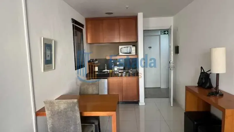 Apartamento mobiliado com cozinha americana e varanda — photo 14