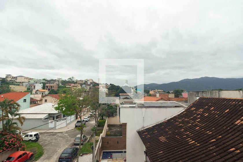 2-bedroom house with a grill on the balcony — photo 50