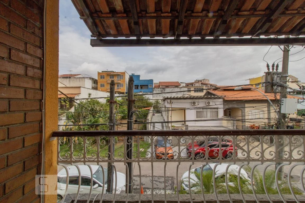 Rental house with 4 bedrooms and a private garden — photo 21
