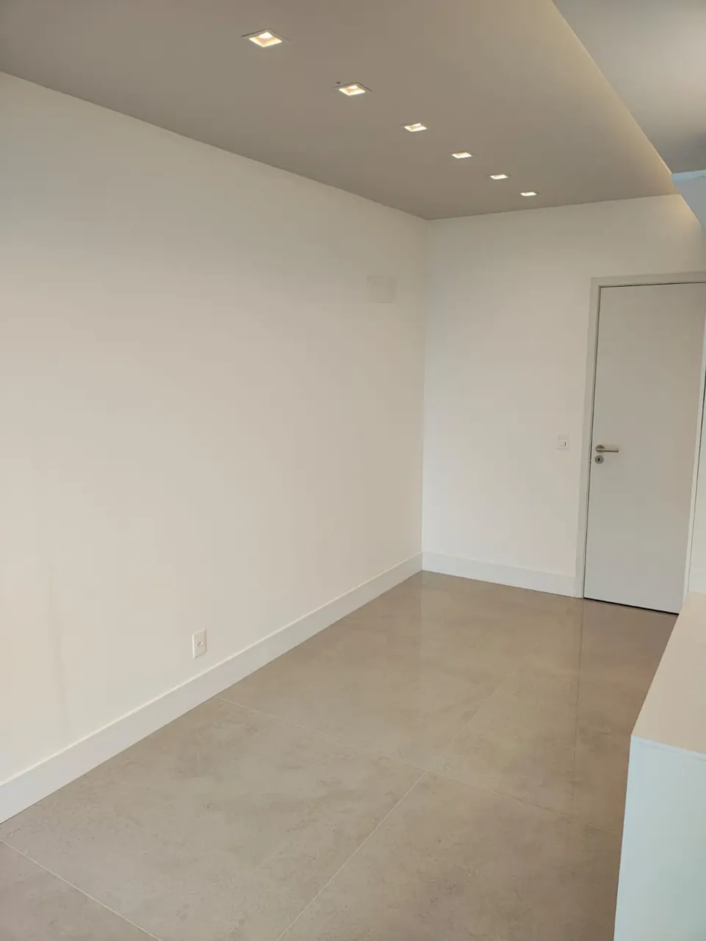 Apartamento, 81 m², com jacuzzi — photo 22