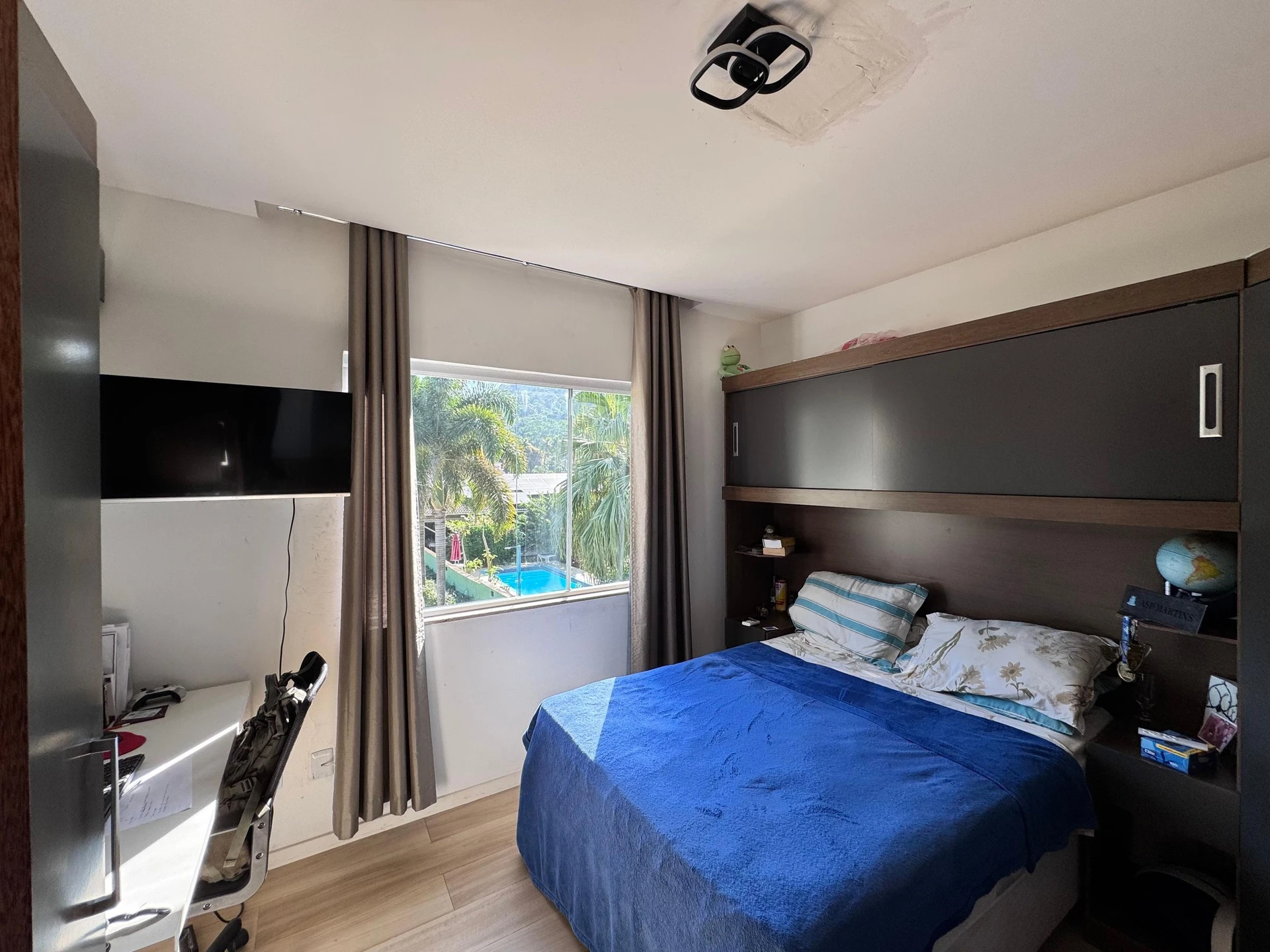 Furnished house with 4 en-suites and 6 bathrooms — photo 23