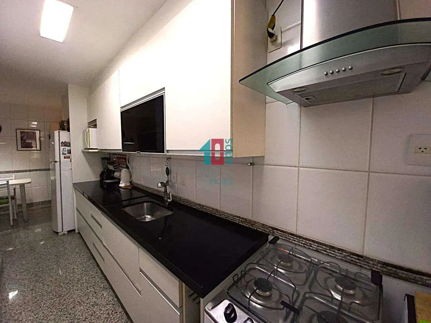 Apartamento mobiliado, 175 m², com janelas do piso ao teto — photo 7