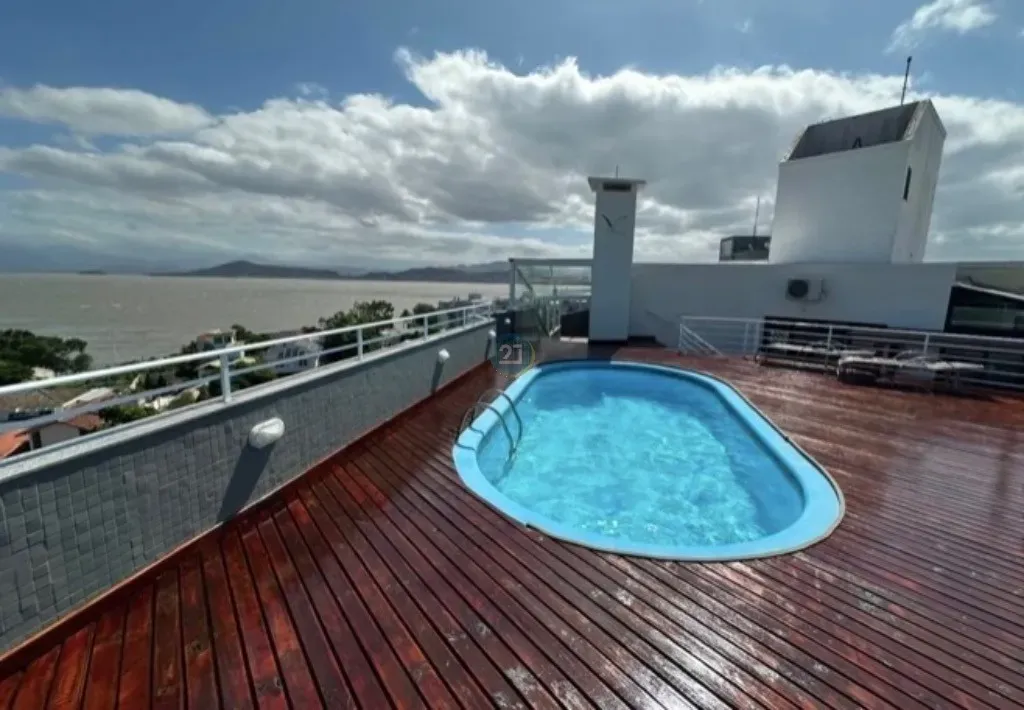 Furnished 3-bedroom penthouse with 485 m² — photo 6