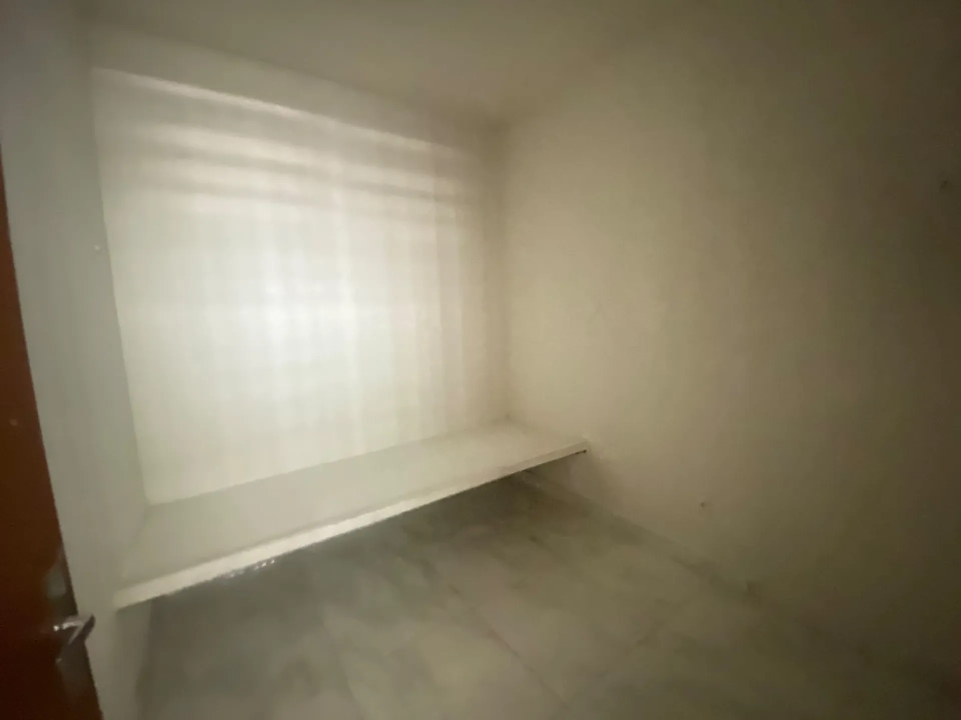 Гардеробная и 2 спальни: квартира 107 м² — photo 2