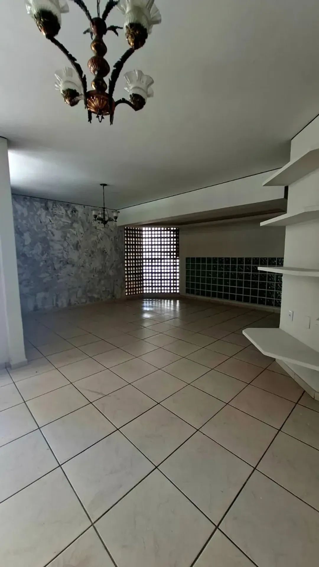 House with 4 en-suite bedrooms and electronic gate — photo 18