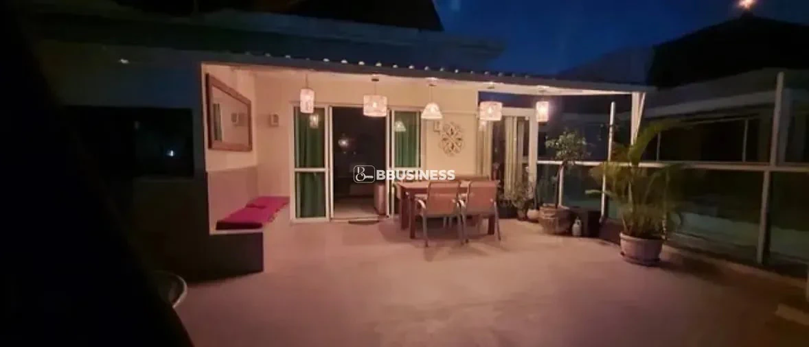 Furnished duplex penthouse with 3 bedrooms and 1 suite — photo 6