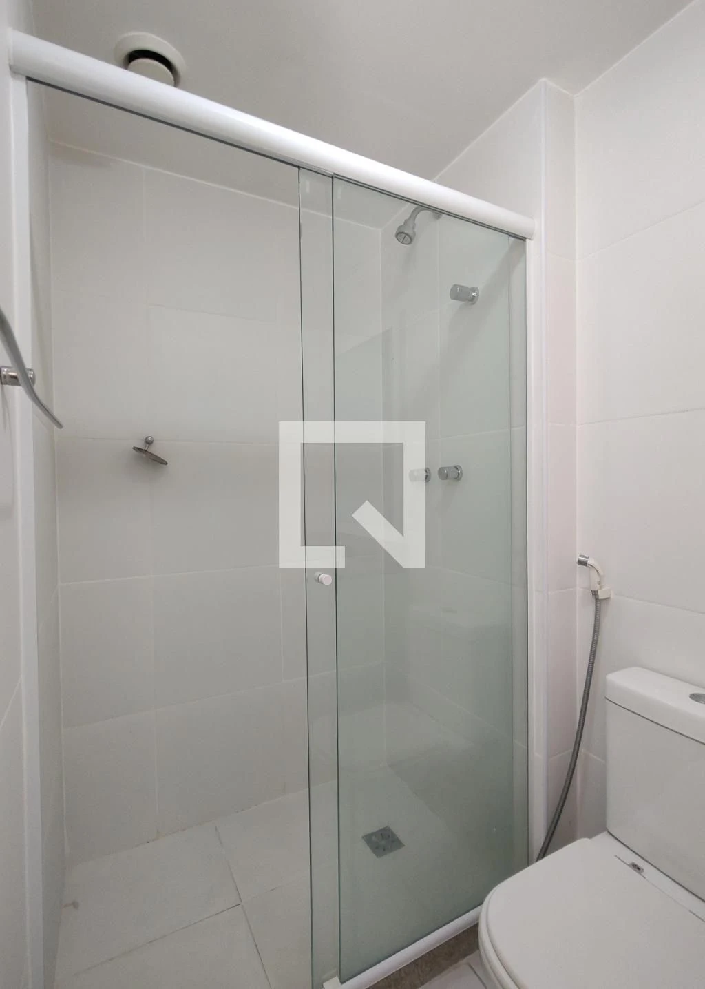 Apartamento, 70 m², com janelas do piso ao teto — photo 53