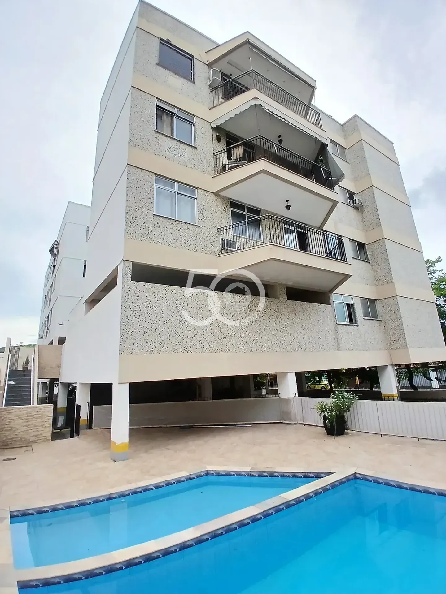 Departamento de 2 dormitorios en edificio con piscina — photo 41