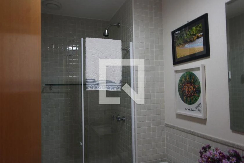Furnished apartment, 112 m², with a glass-enclosed balcony — photo 40
