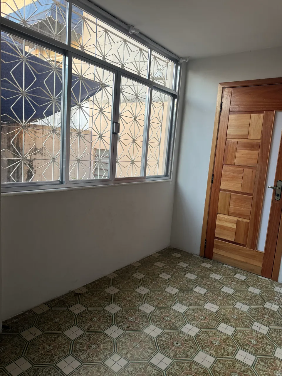 Apartment with no parking, 3 bedrooms and 2 bathrooms — photo 7