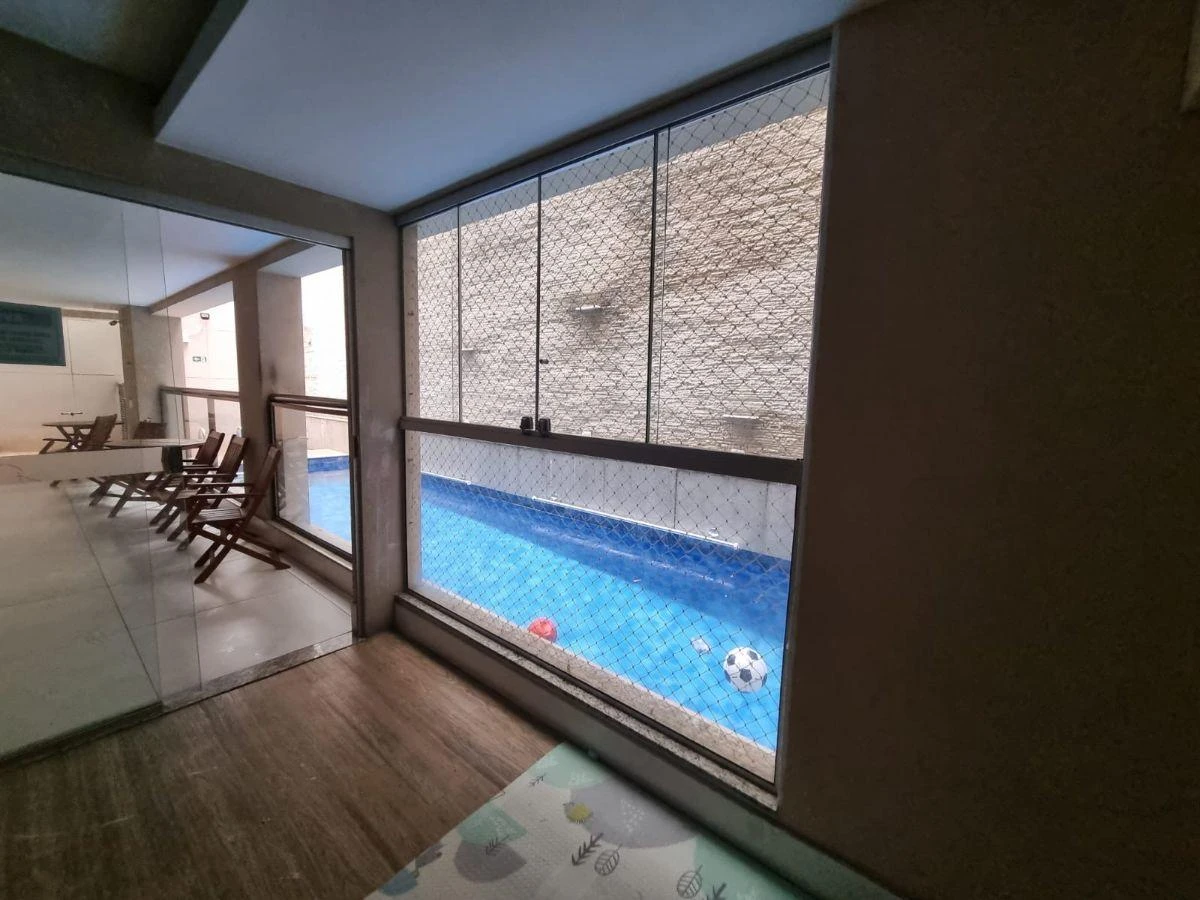 4-bedroom apartment in a building with a sauna — photo 30