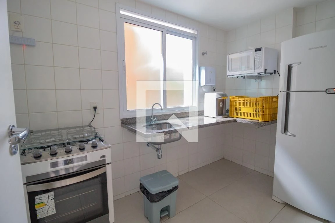 Furnished apartment, 75 m², with a walk-in closet — photo 22