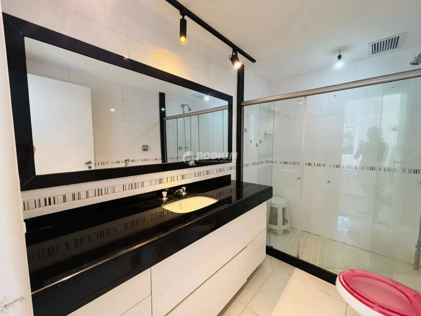 Casa para alugar com 472 m², 6 suítes e 11 banheiros — photo 5