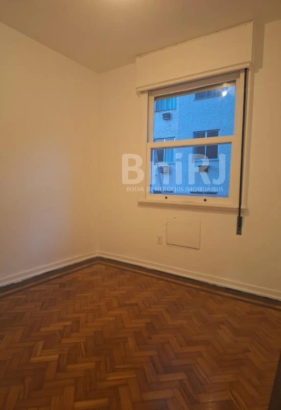 Apartamento sem mobília com 2 quartos e 76 m² — photo 5