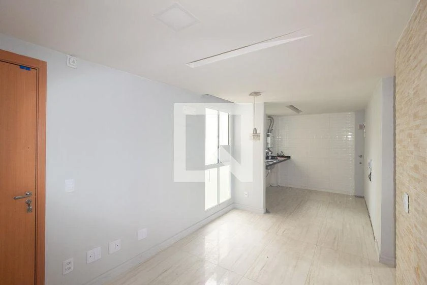 2-bedroom apartment in a building with a pool — photo 10