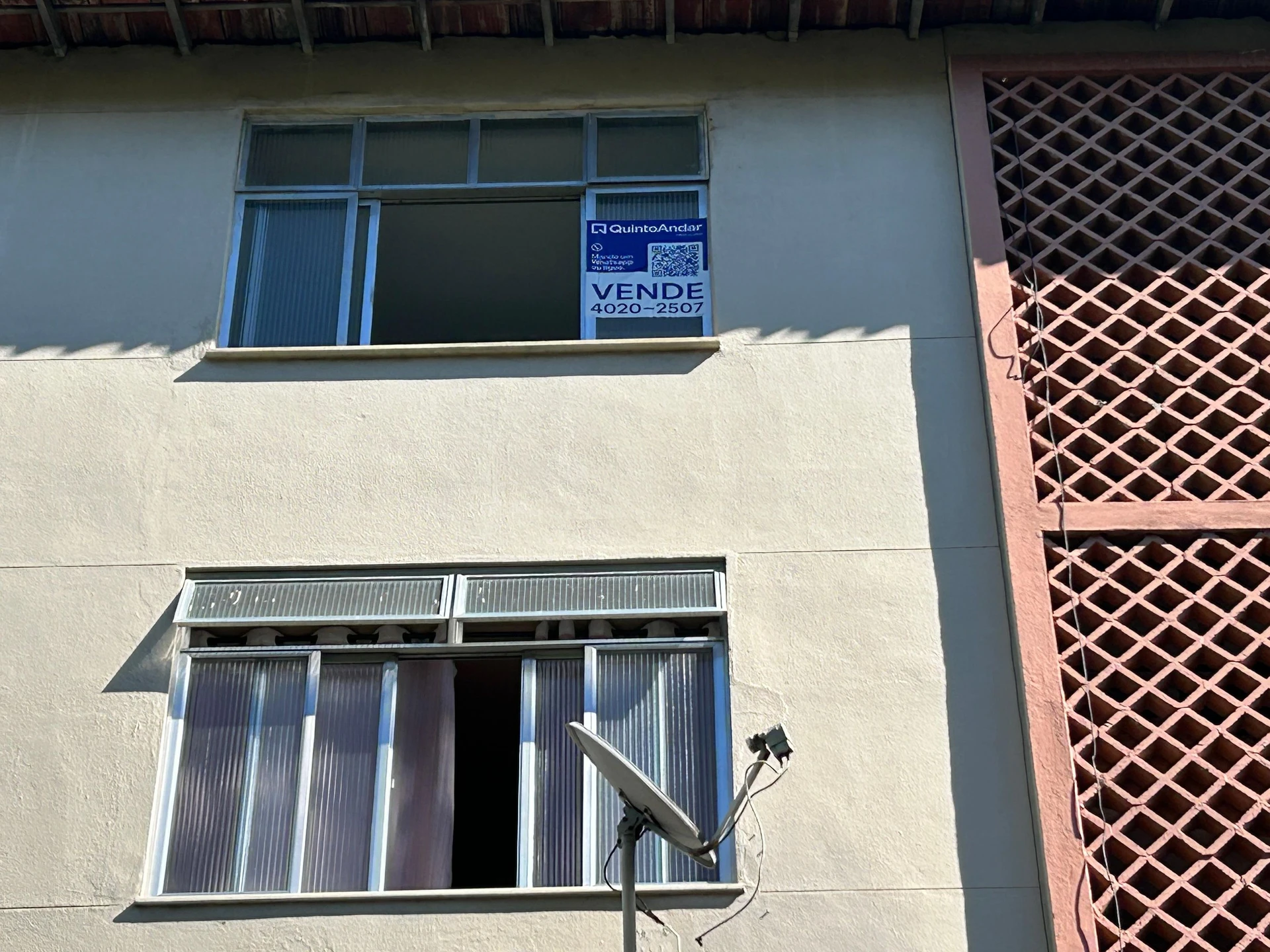 Unfurnished 3-bedroom apartment with 2 baths, no parking — photo 47