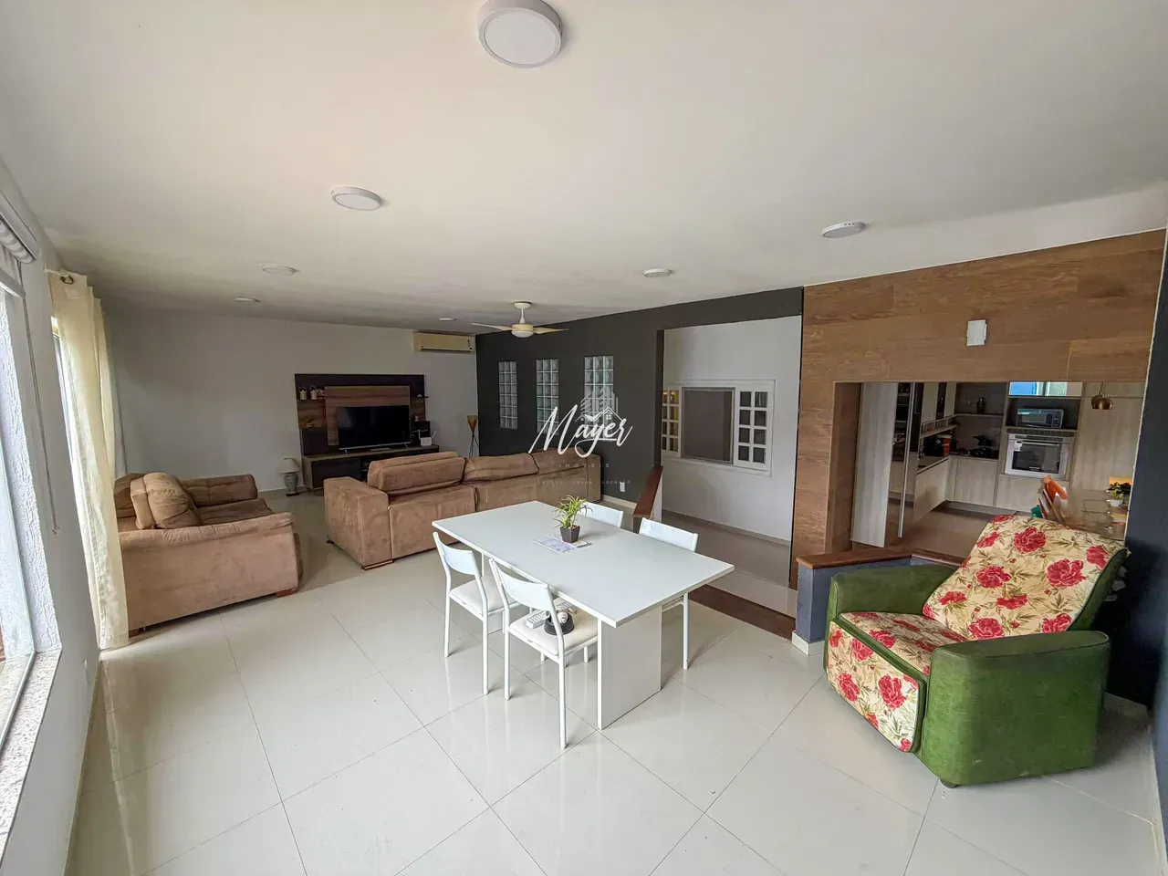 Furnished house with 3 bedrooms and a swimming pool