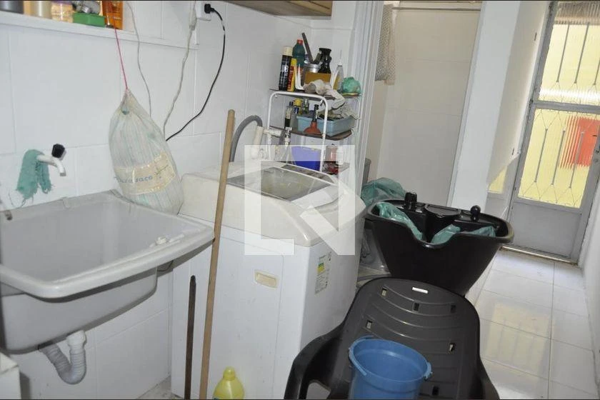 3-bedroom house with a home office — photo 25