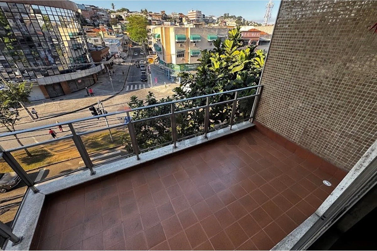 Apartment, 65 m², with wood or laminate floors — photo 18