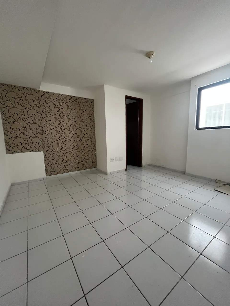 Apartment with open-plan kitchen and 2 bedrooms and 2 baths — photo 10