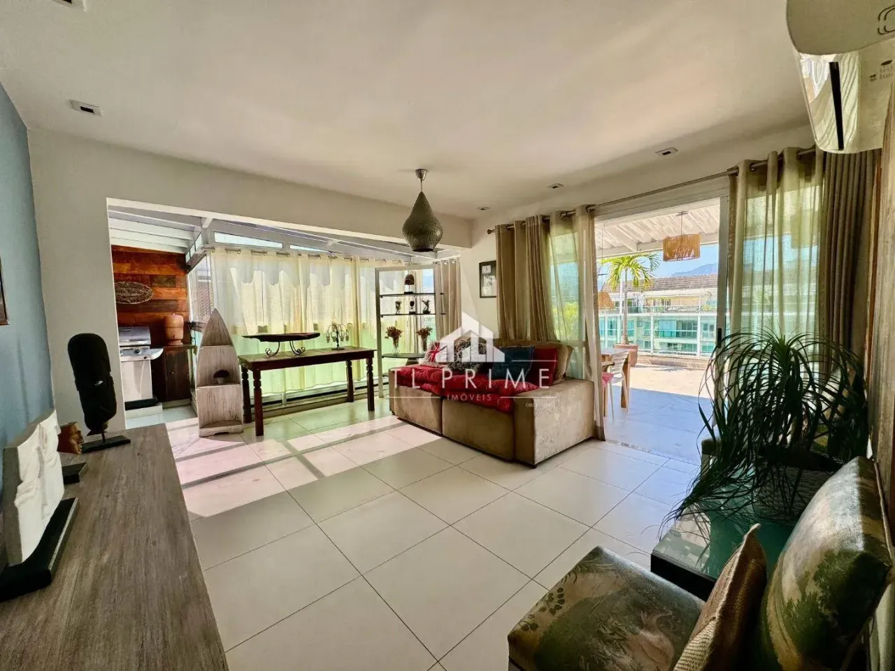 Penthouse duplex with 4 bedrooms and 205 m² kitchen — photo 5