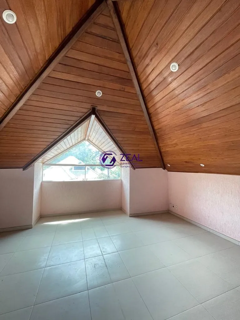 Triplex rental house with 4 suites and 220 m² — photo 29