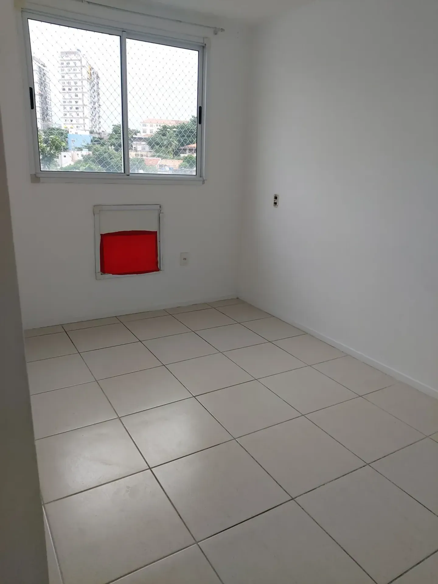 Квартира 52 м² з 2 спальнями та балконом — photo 18