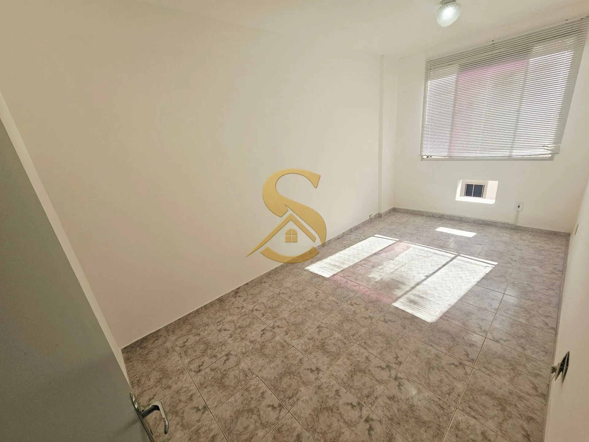 Apartamento de 2 quartos com varanda e 1 vaga — photo 10