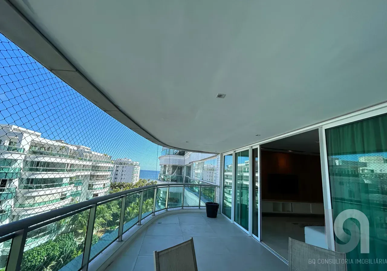 Furnished 580 m² apartment with 4 bedrooms and 5 bathrooms — photo 6