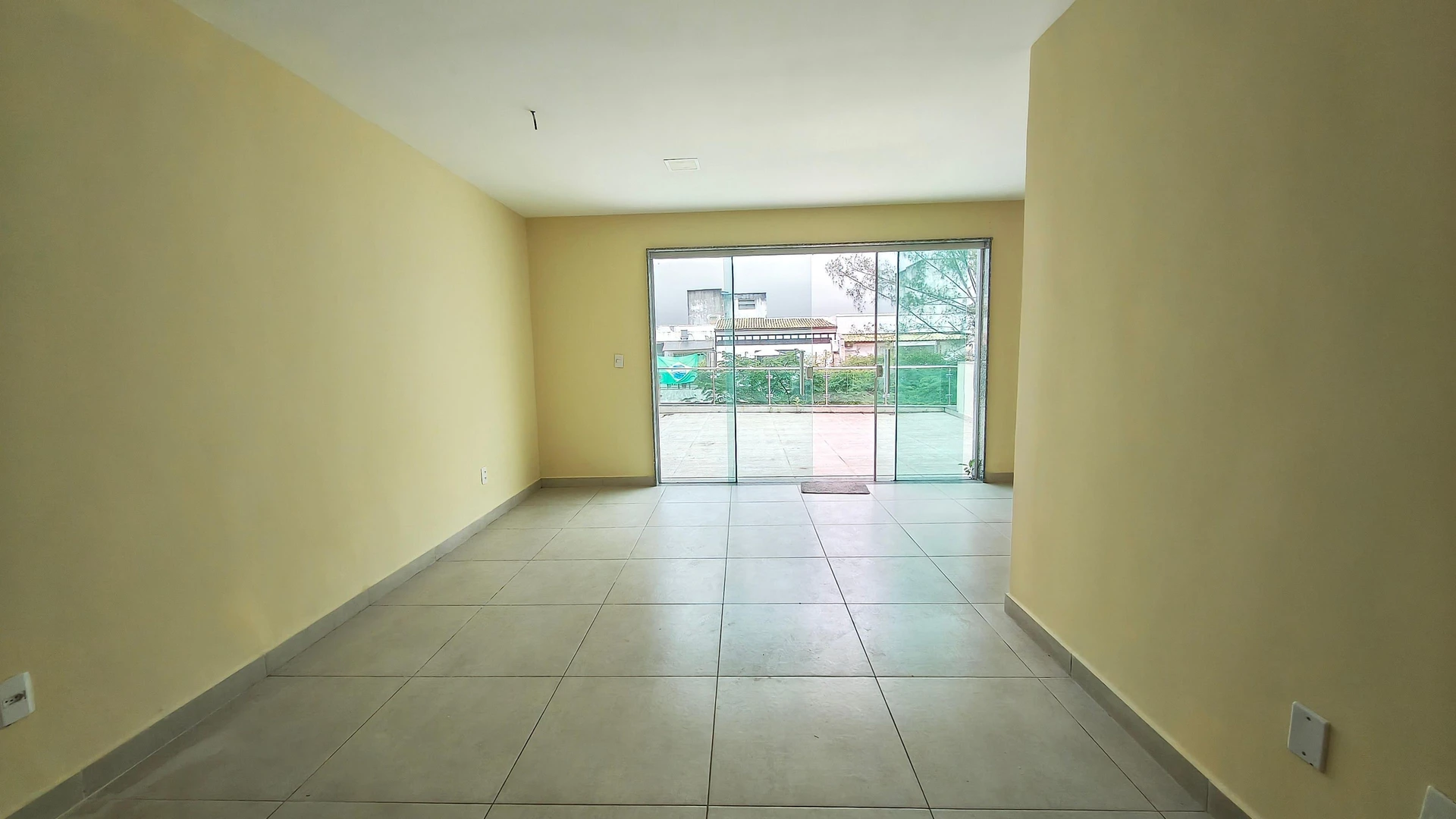 3-bedroom apartment, all with their own bathrooms, 311 m² — photo 9