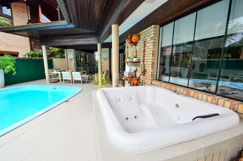 Casa com 7 dormitórios e piscina com ofurô para temporada — photo 4