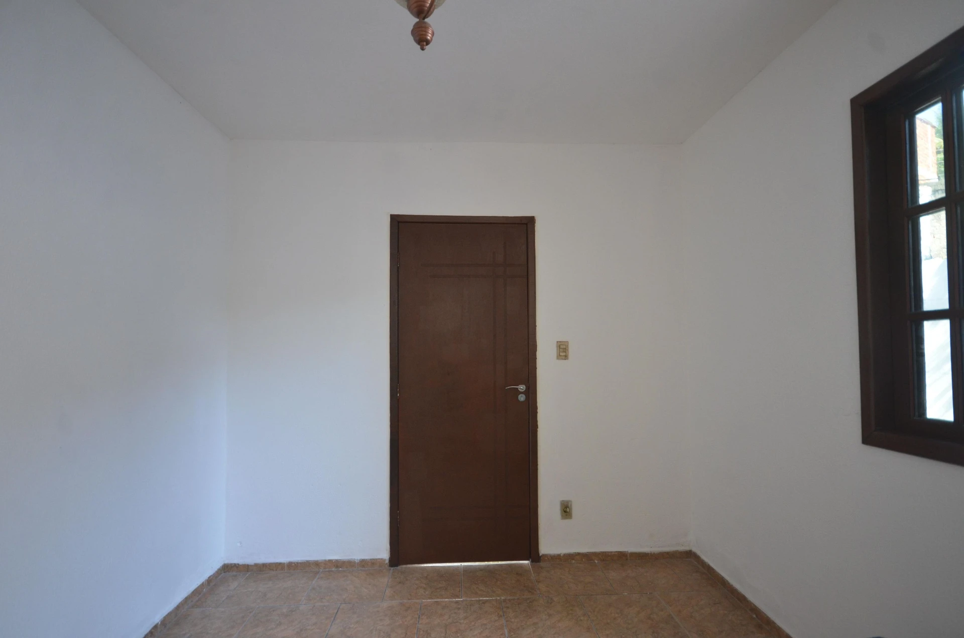 2-bedroom house with a washing machine — photo 21