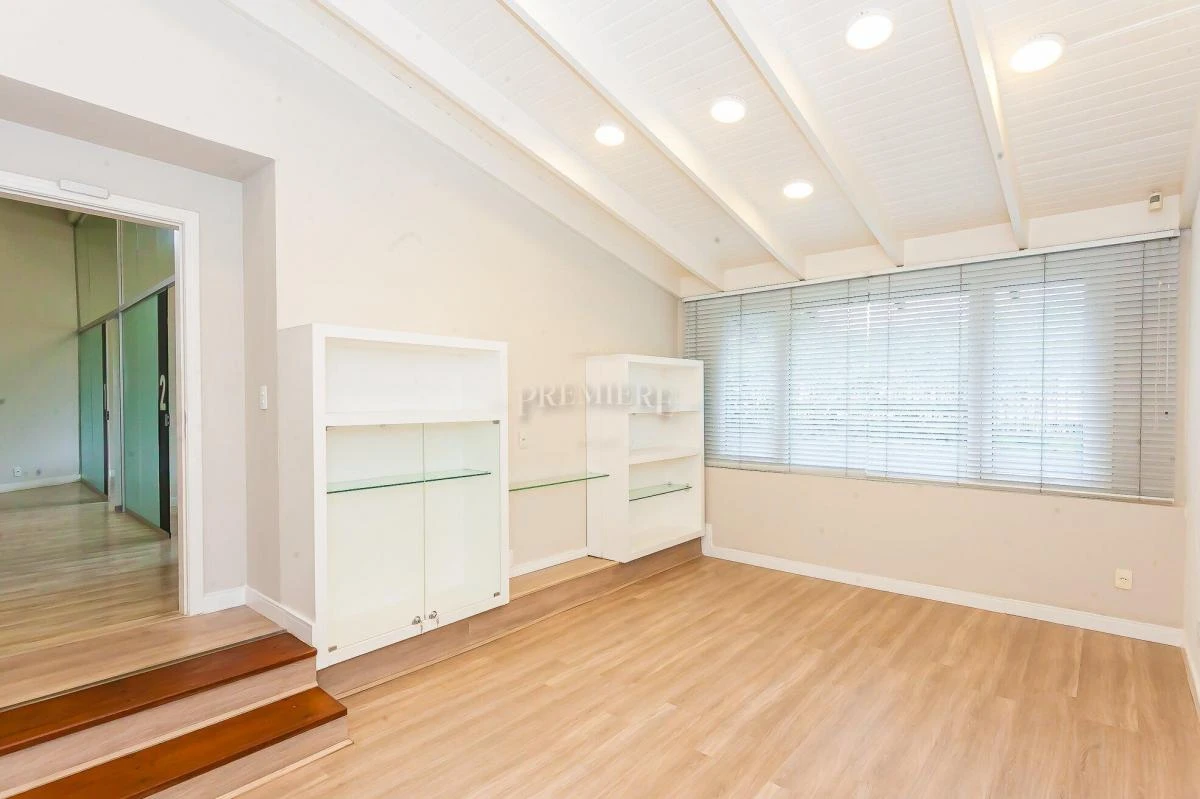 7-bedroom house with a home office in Curitiba — photo 4