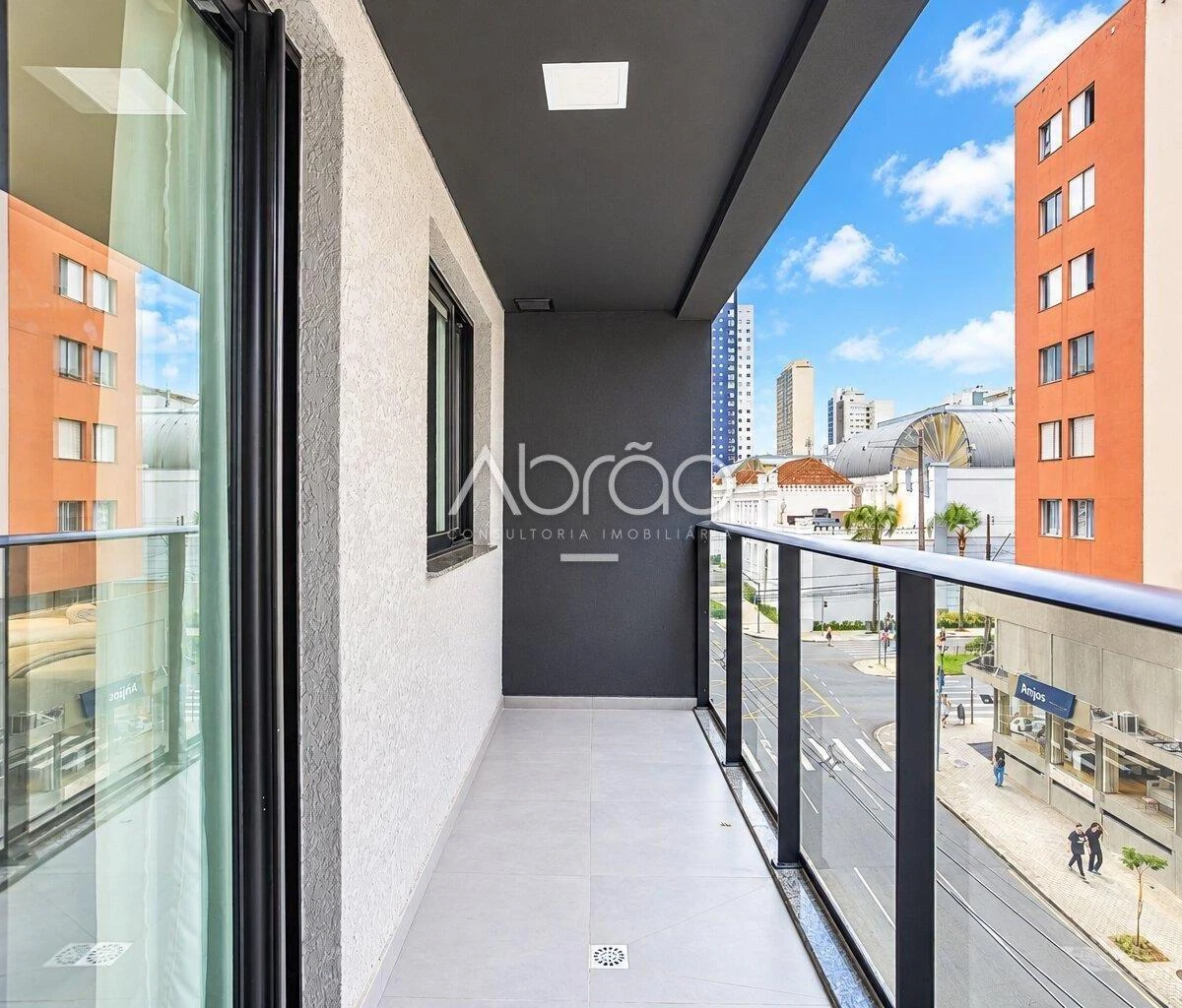 Studio mobiliado, 28 m², com janelas do piso ao teto — photo 15
