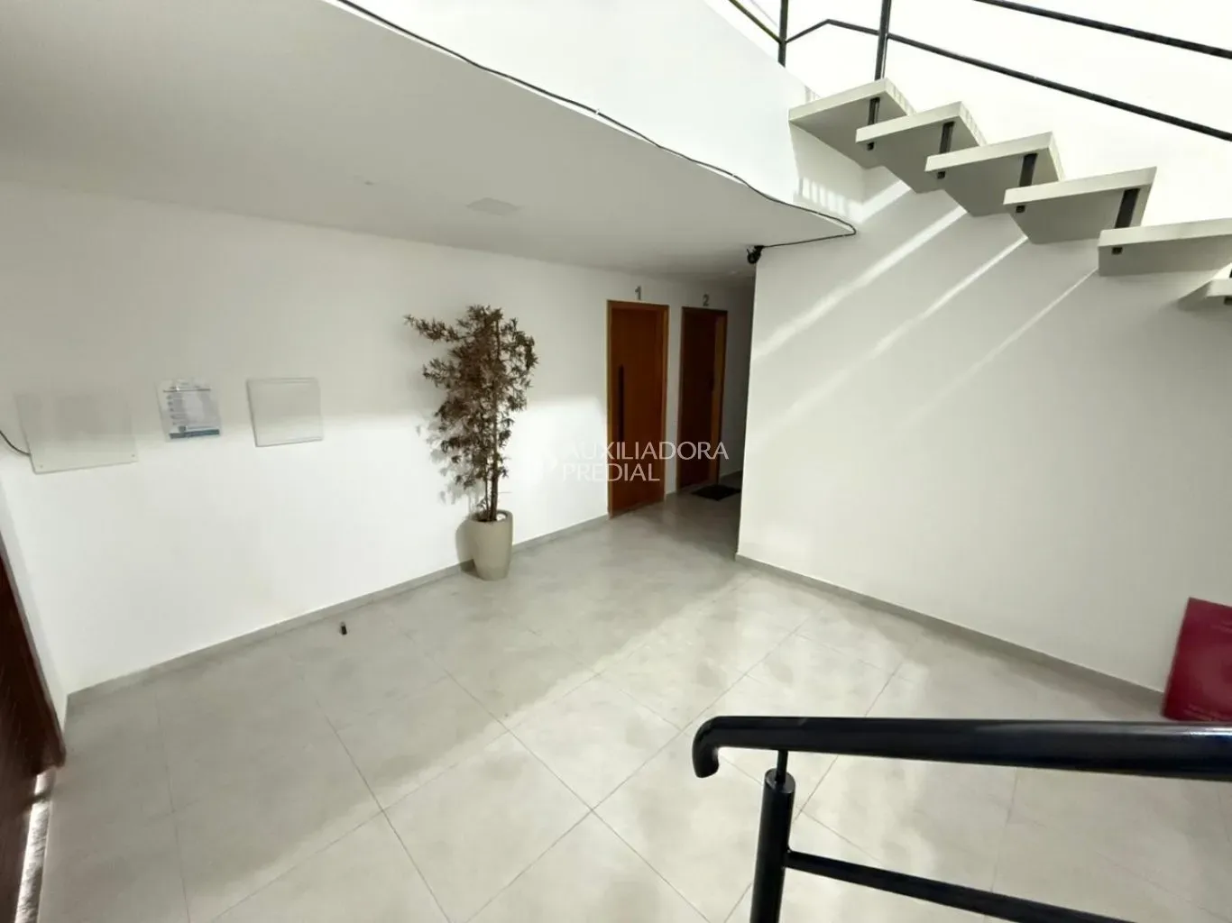 Apartamento amueblado de 1 dormitorio con baño en suite — photo 15