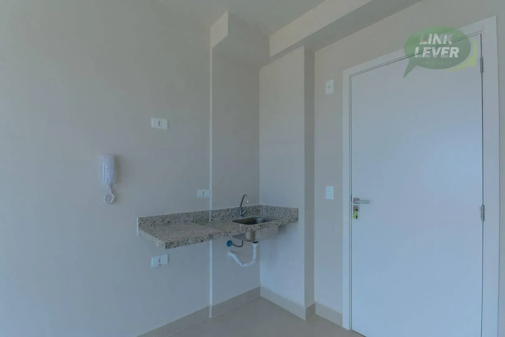 Furnished one-bedroom apartment, 26 m² — photo 3