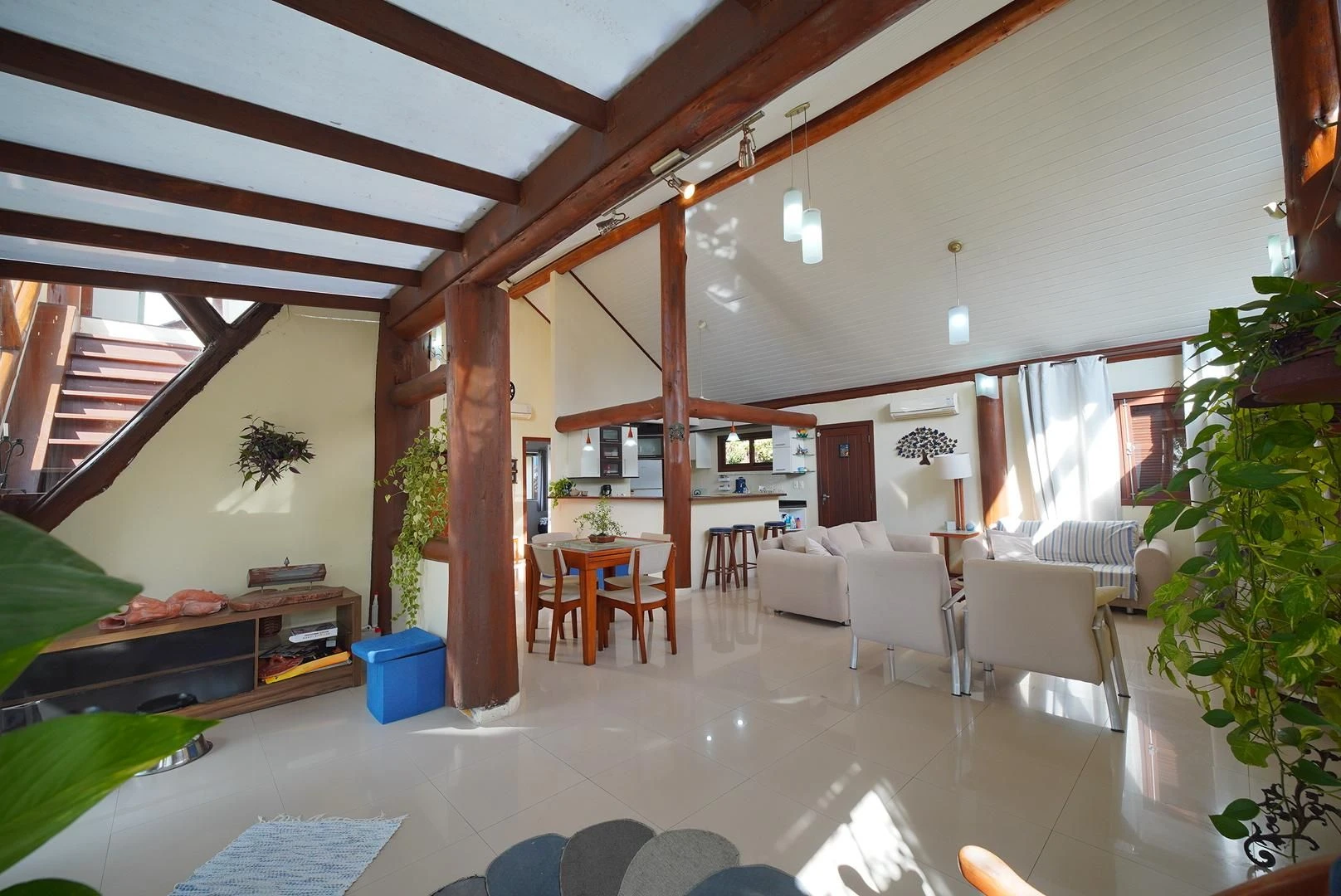 Garden in a 3-bedroom house, 225 m² — photo 7