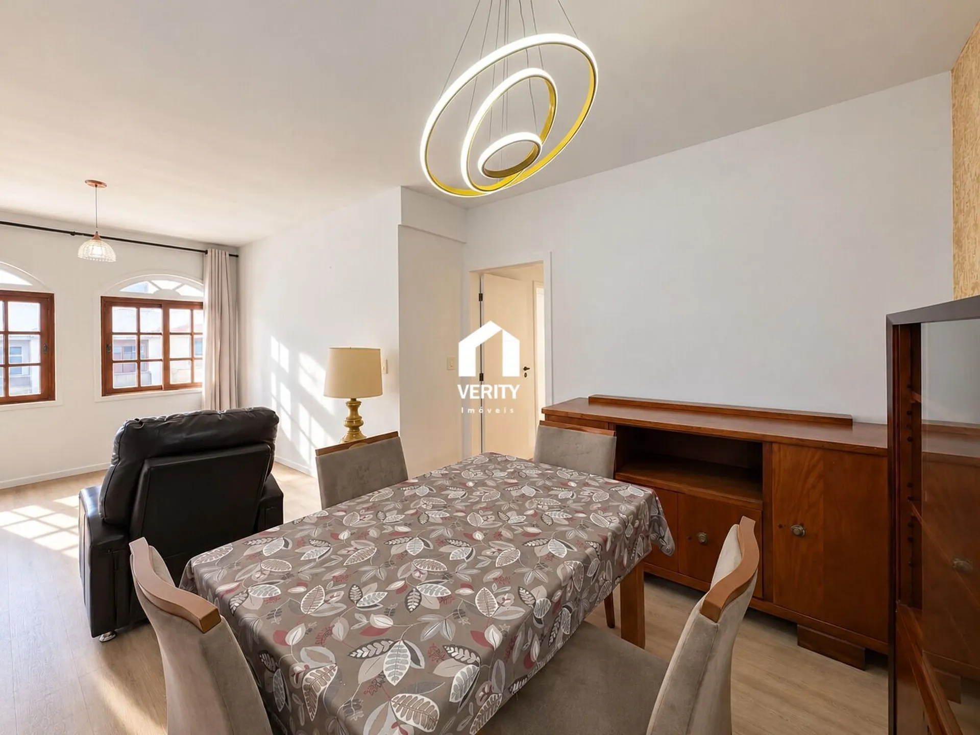 Квартира 77 м² со стиральной машиной и гардеробной — photo 5
