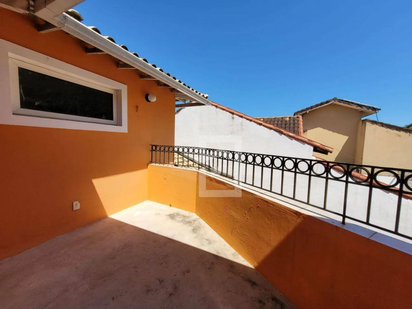 Furnished triplex house with 4 bedrooms 4 baths and 3 parking — photo 27