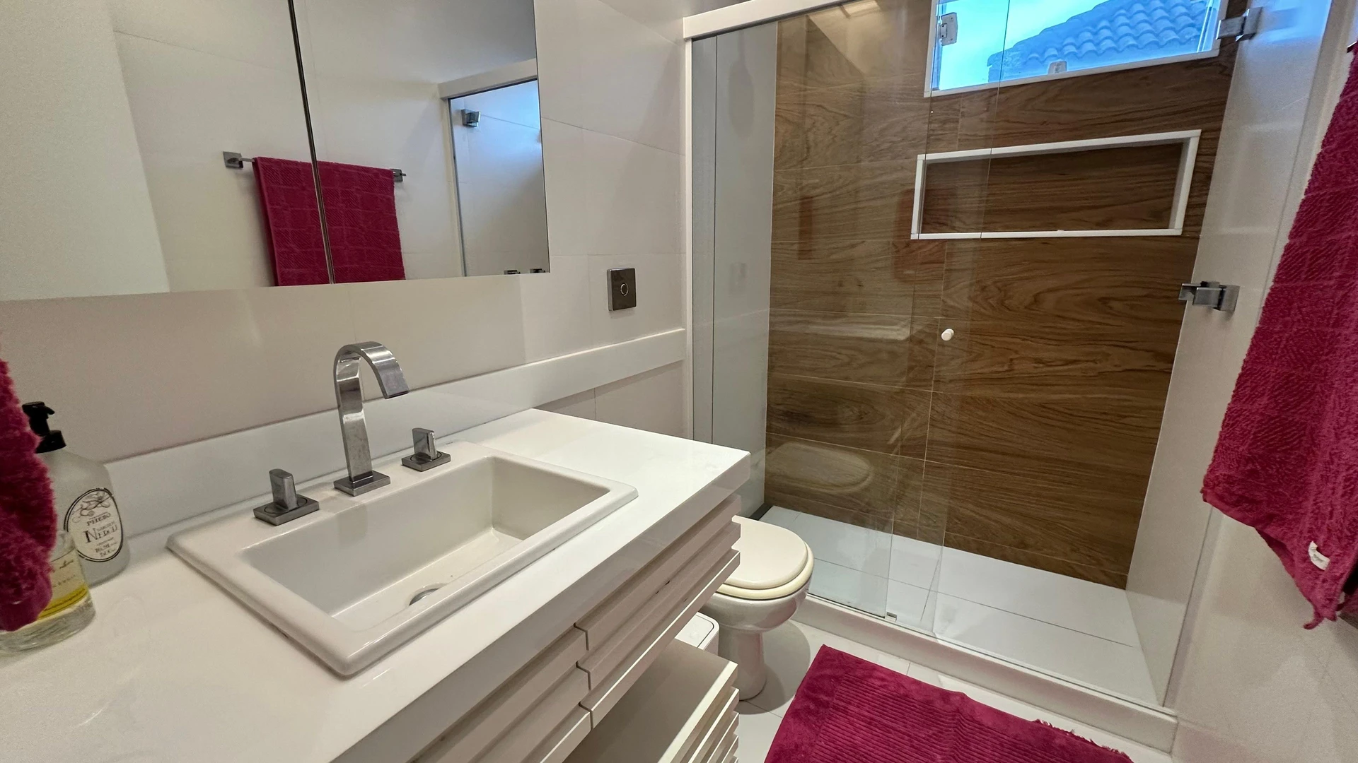Furnished house, 360 m², with a walk-in closet — photo 68