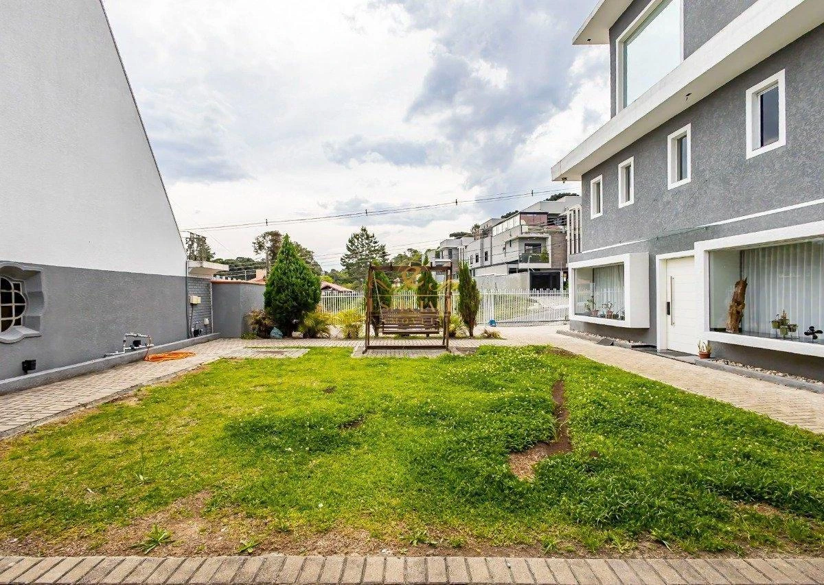 Furnished house with 9 bedrooms and a pool — photo 16