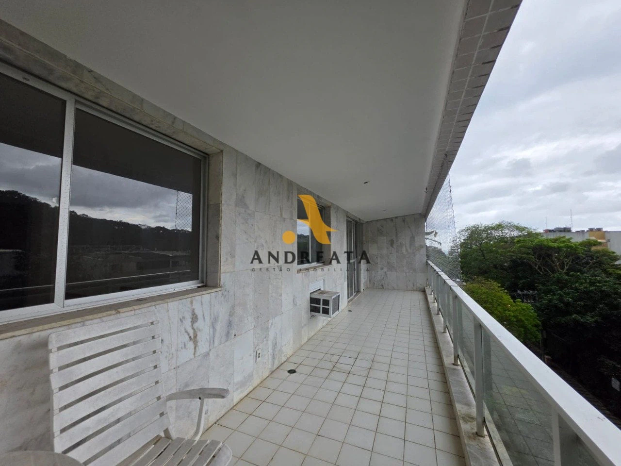 2-bedroom apartment with laundry area and 109 m² — photo 17