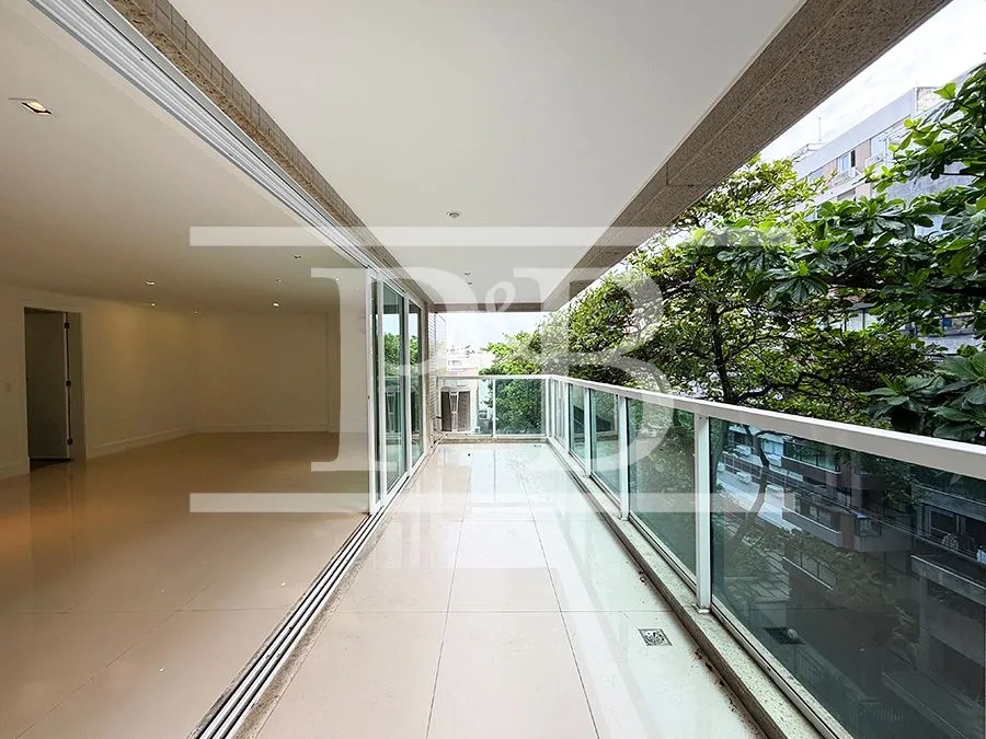 4-bedroom apartment, all with their own bathrooms, 289 m² — photo 23