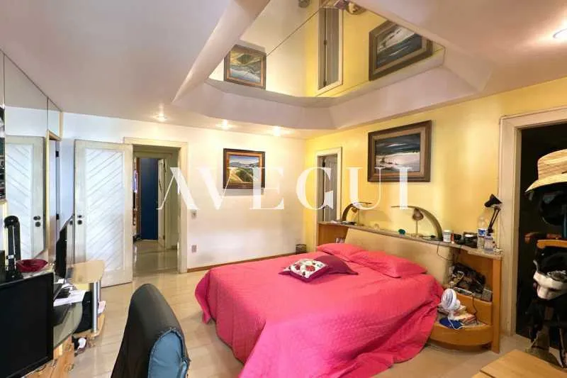 Apartment with 3 bedrooms and 5 bathrooms, 2 parking spaces — photo 9