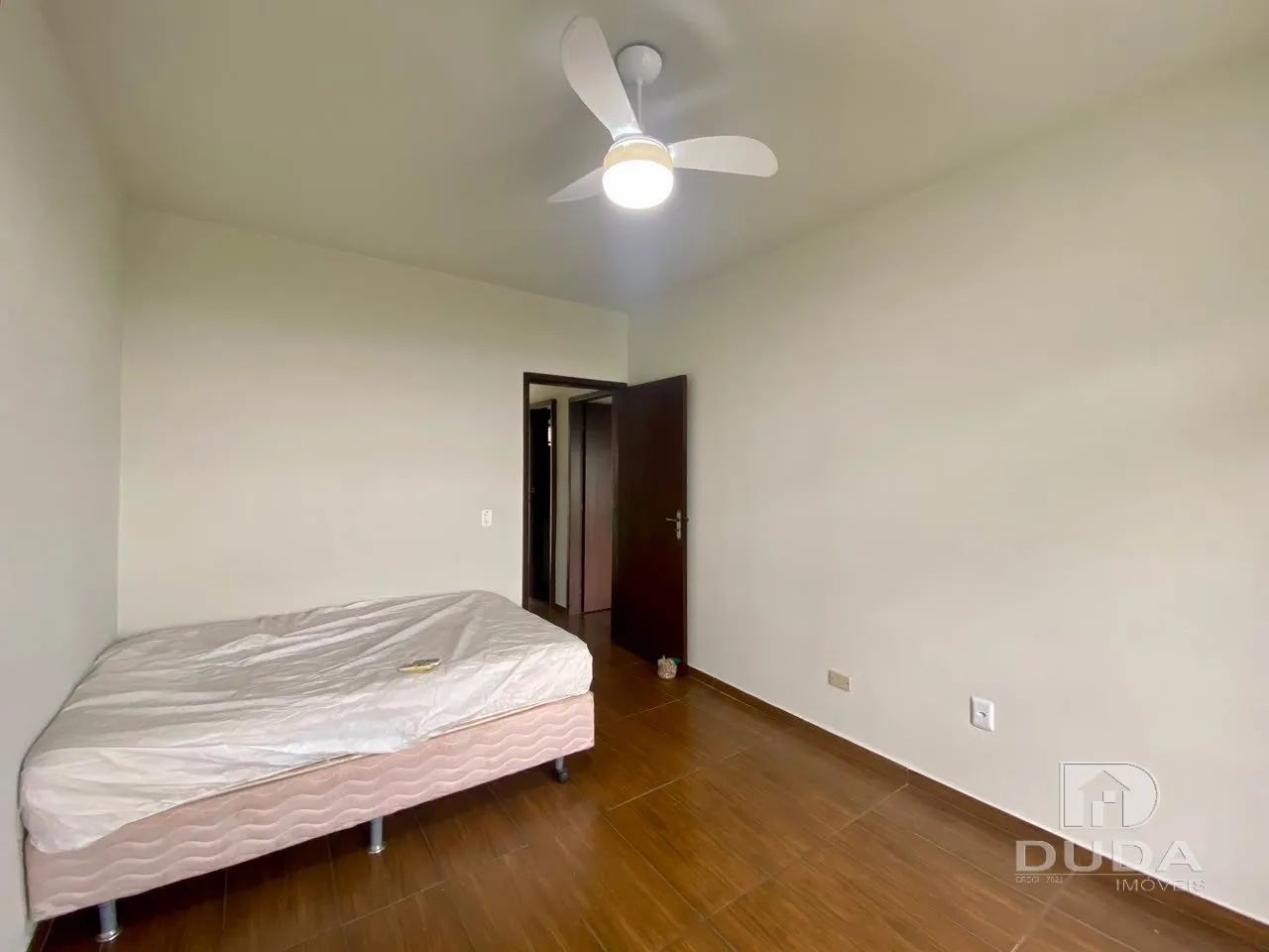 4-bedroom house with a garden in Florianópolis — photo 16