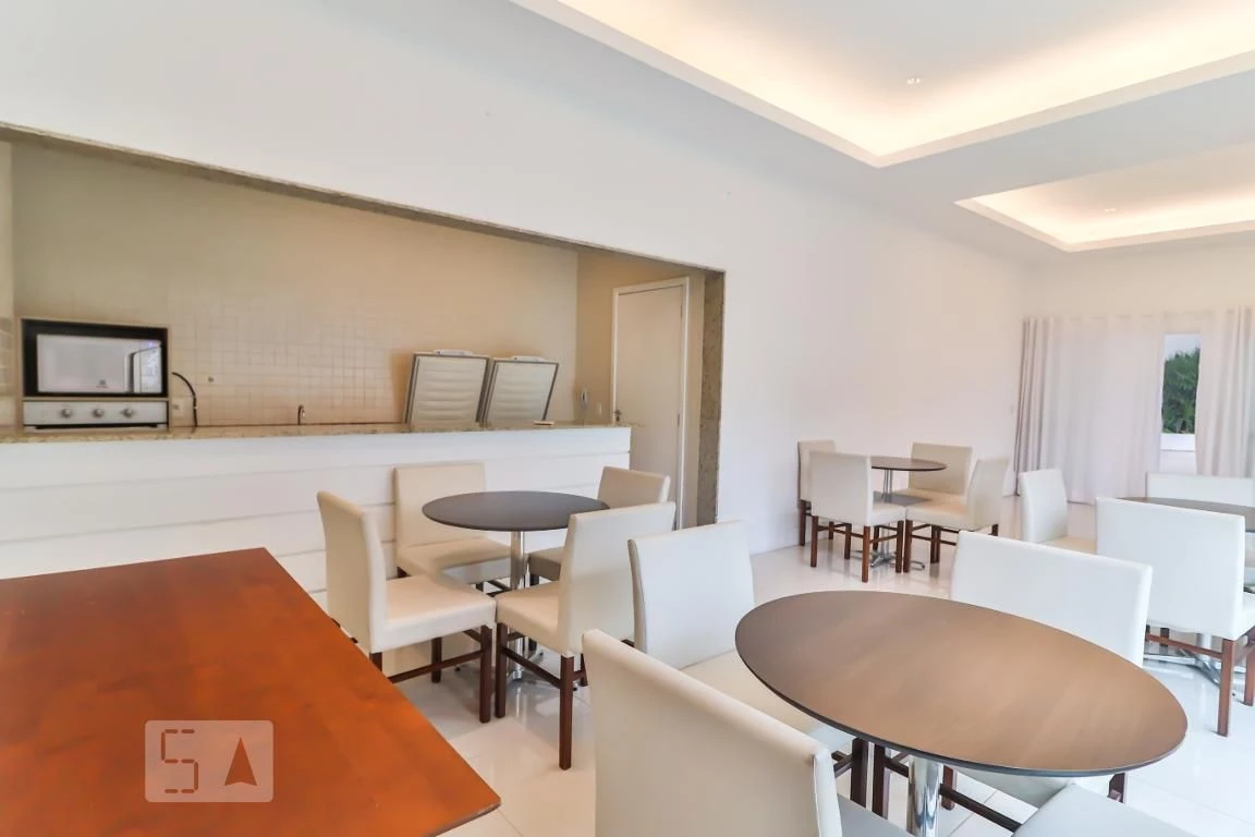 2-bedroom apartment with 1 en-suite and balcony BBQ — photo 19