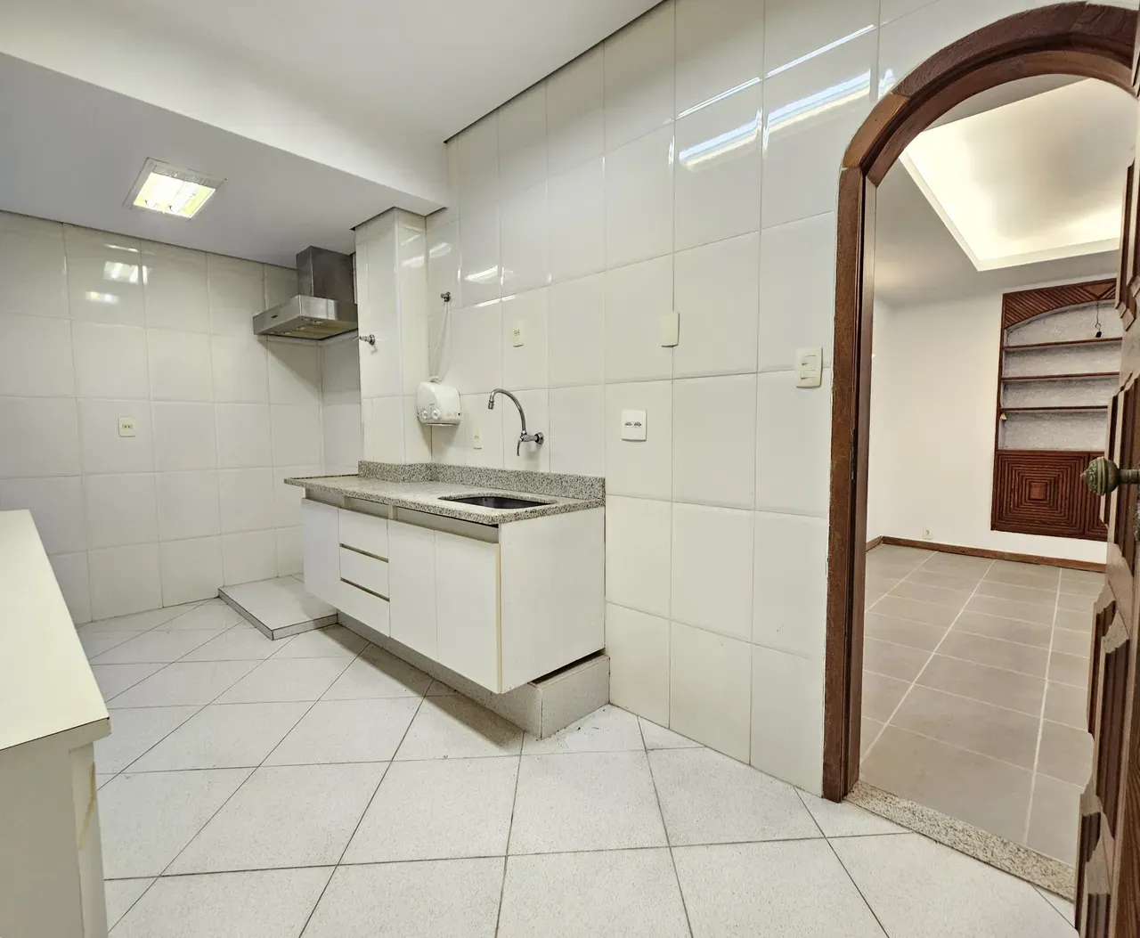 Apartamento sem mobília com 2 dormitórios e 3 banheiros — photo 25